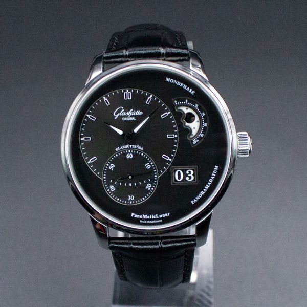 Glashutte Original PanoMaticLunar 1-90-02-43-32-05